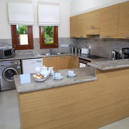 Aphrodite Hills Junior Villas Junior Ta02 Air Conditioning Private Pool 2 Bedrooms P Villa Paphos